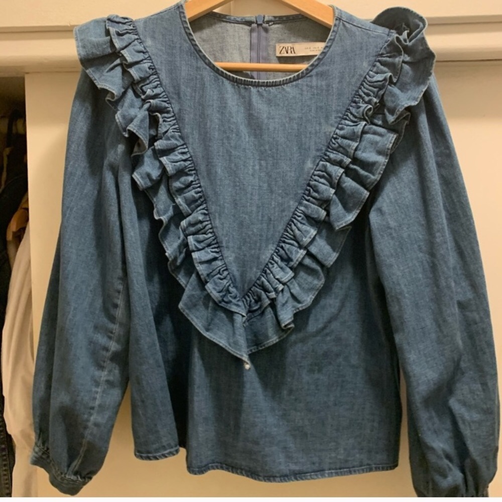 Zara Ruffled Denim Top Gem